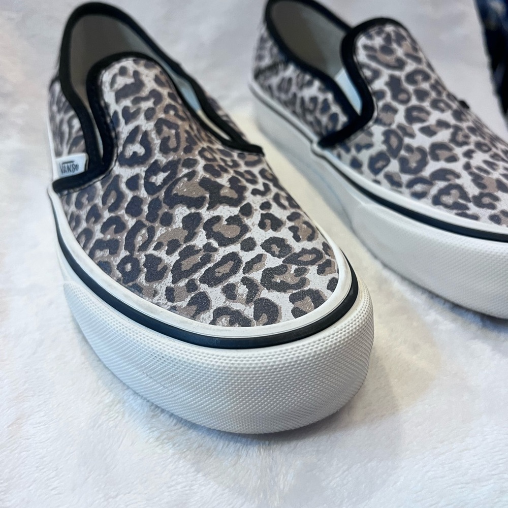 Vans Ultracush Leopard Girls 3.5 NEW - Picture 4 of 4